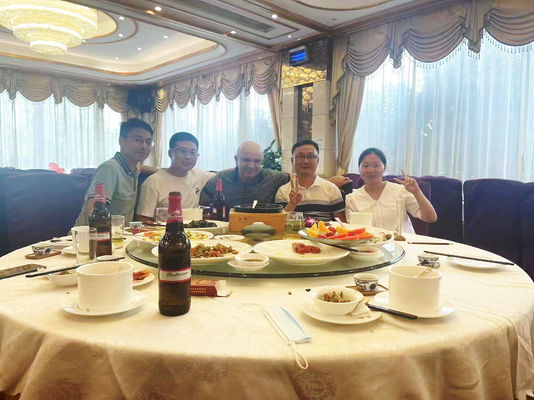 Bom preço Taxa de amostragem Processamento CNC exigido de peças de alumínio 6061-T6 com tolerância ±0,01 ±0,005 mm on-line