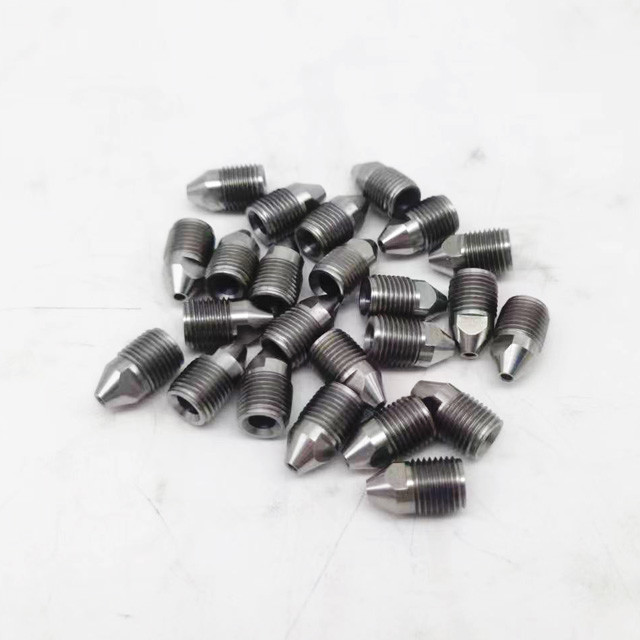 Fabricantes de máquinas de corte por CNC para tornos automáticos