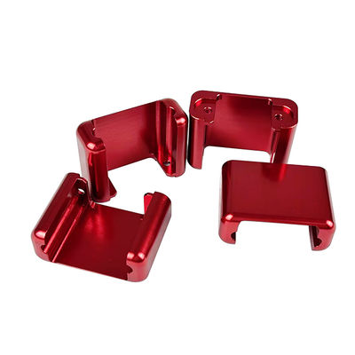 A empresa oferece serviços de usinagem CNC de 5 eixos, usinagem CNC de alumínio e serviços de usinagem CNC personalizada.